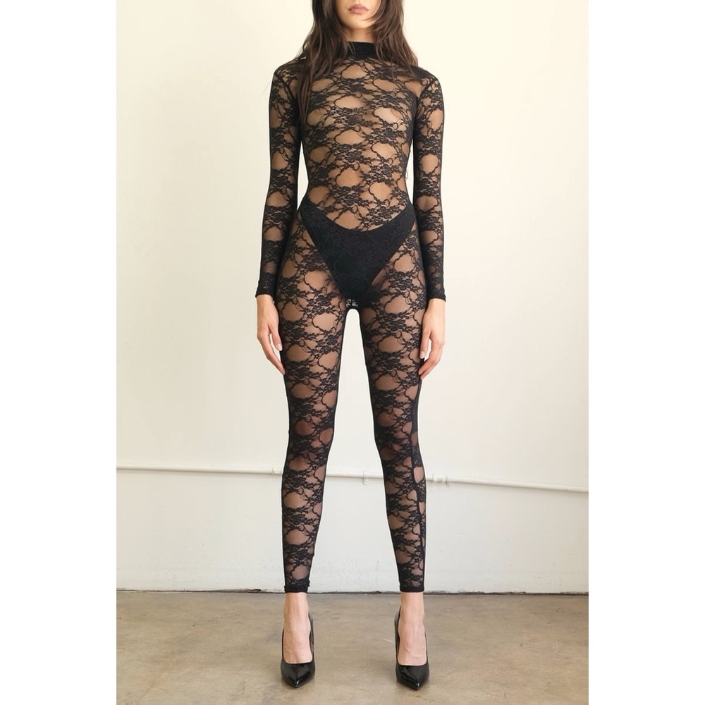 Busted brand floral lace bodysuit XS - NWT